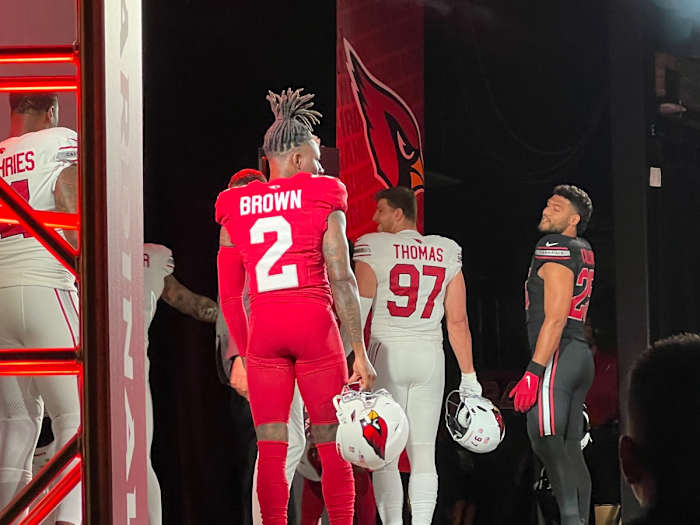 92E18518-6573-486C-85B9-AC1C1CF8A30B